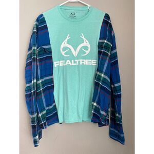 REALTREE Flannel Tshirt. Upcycled Shirt. Reworked Top. Flannel Top. Green. Blue